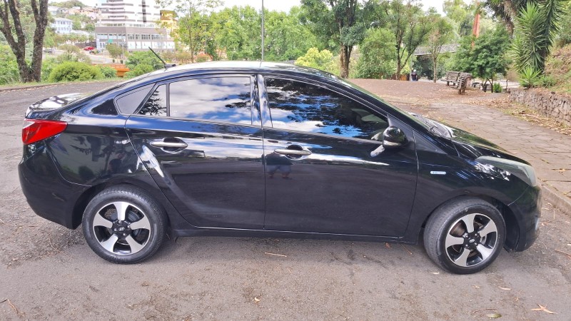 HB20 1.6 COMFORT PLUS 16V FLEX 4P AUTOMÁTICO - 2015 - CAXIAS DO SUL