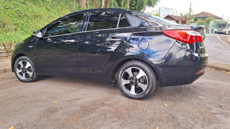 HB20 1.6 COMFORT PLUS 16V FLEX 4P AUTOMÁTICO - 2015 - CAXIAS DO SUL