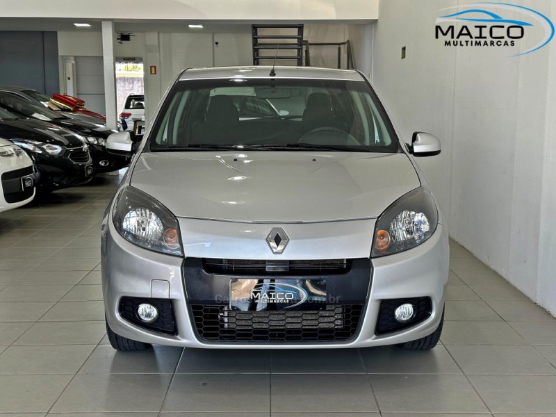 SANDERO 1.0 EXPRESSION 16V FLEX 4P MANUAL - 2014 - NOVO HAMBURGO