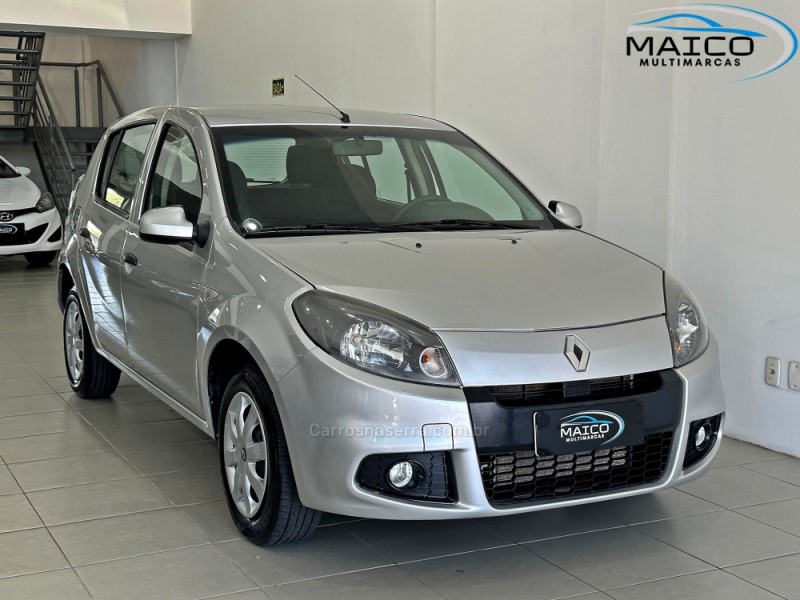 SANDERO 1.0 EXPRESSION 16V FLEX 4P MANUAL - 2014 - NOVO HAMBURGO