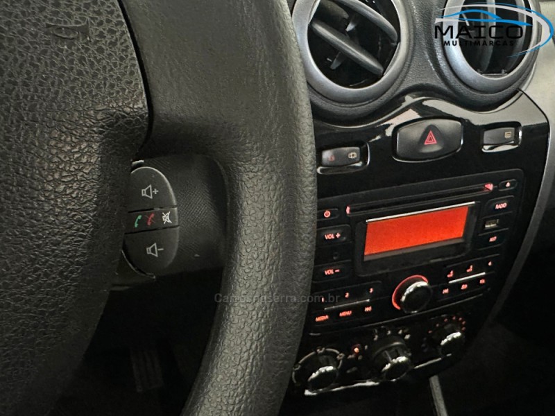 SANDERO 1.0 EXPRESSION 16V FLEX 4P MANUAL - 2014 - NOVO HAMBURGO