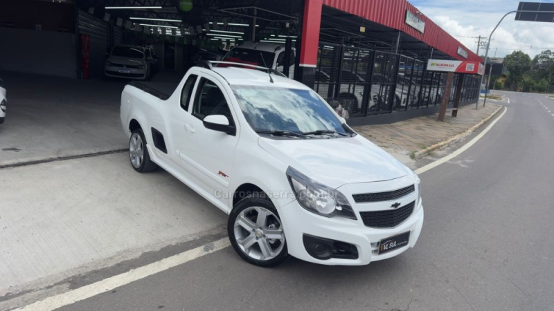 montana 1.4 mpfi sport cs 8v flex 2p manual 2013 caxias do sul