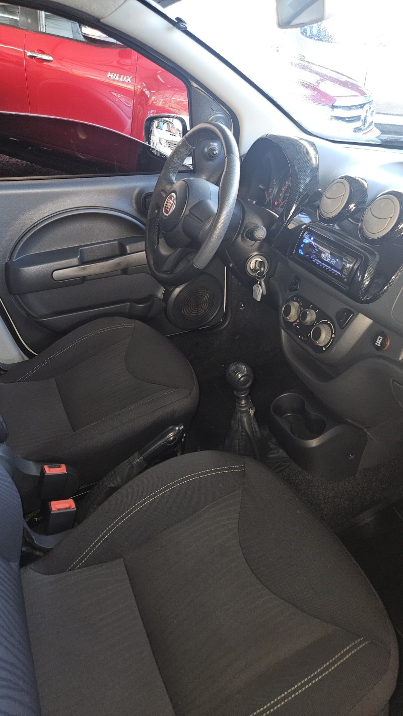 UNO 1.0 EVO WAY 8V FLEX 4P MANUAL - 2012 - CANELA