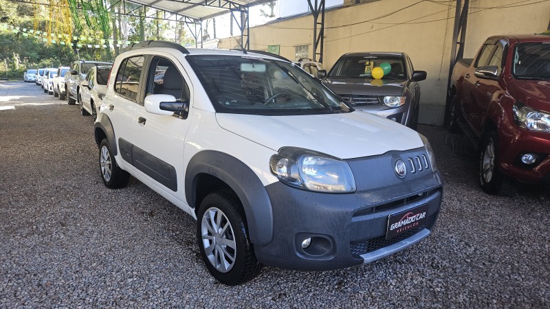 UNO 1.0 EVO WAY 8V FLEX 4P MANUAL - 2012 - CANELA