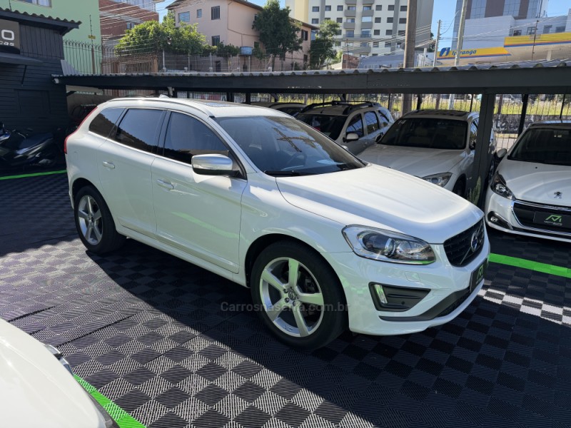 xc60 2.0 t5 r design turbo gasolina 4p automatico 2015 caxias do sul
