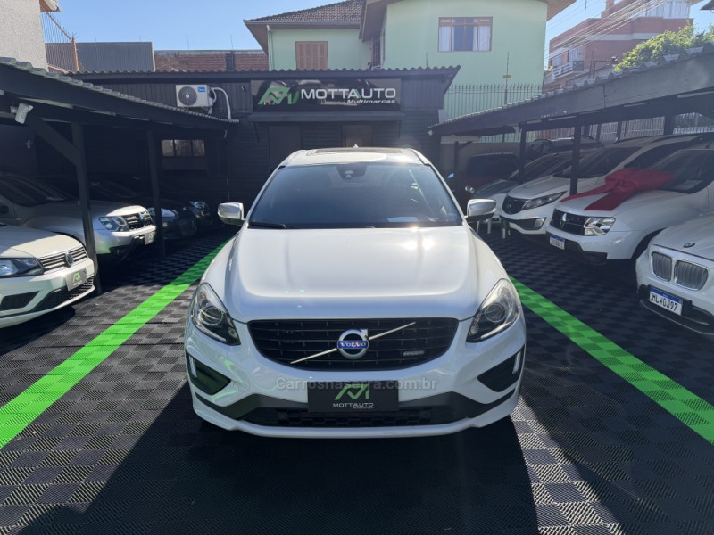 XC60 2.0 T5 R DESIGN TURBO GASOLINA 4P AUTOMÁTICO - 2015 - CAXIAS DO SUL