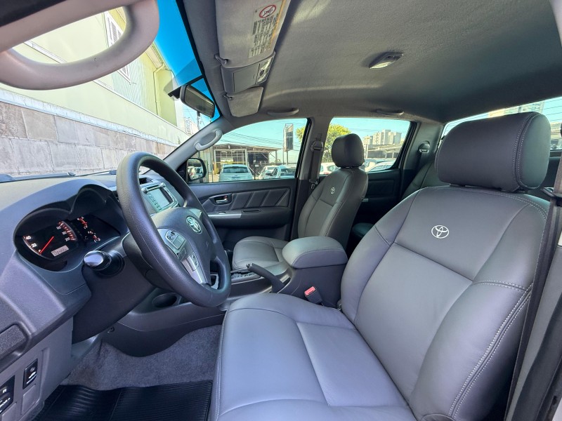 HILUX 3.0 SRV 4X4 CD 16V TURBO INTERCOOLER DIESEL 4P AUTOMÁTICO - 2013 - CAXIAS DO SUL