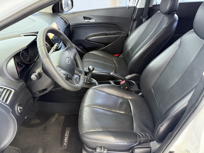 HB20 1.0 SPICY 12V FLEX 4P MANUAL - 2015 - CAXIAS DO SUL