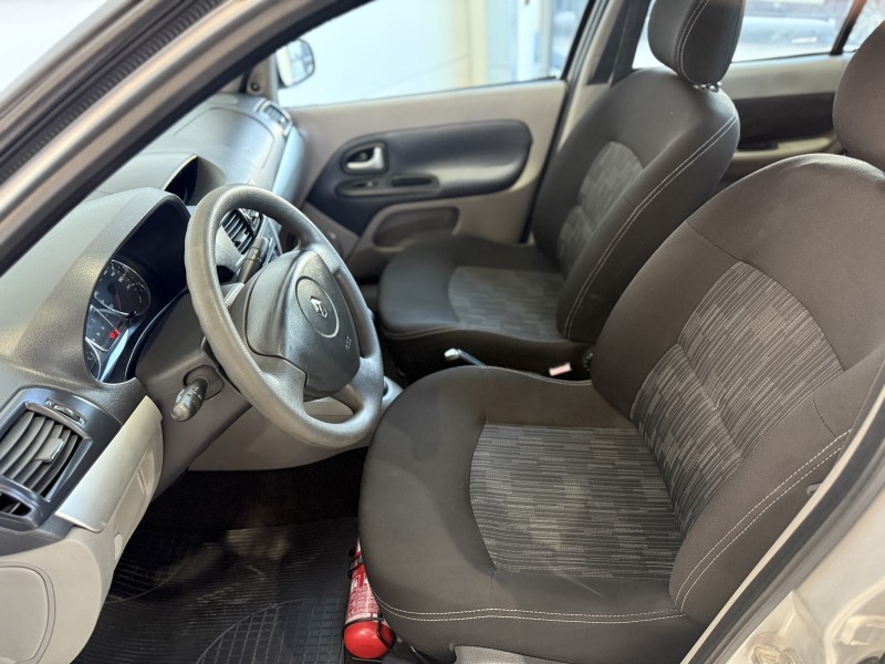 SYMBOL 1.6 EXPRESSION 16V FLEX 4P MANUAL - 2011 - CAXIAS DO SUL