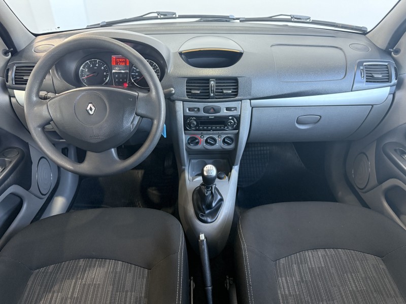 SYMBOL 1.6 EXPRESSION 16V FLEX 4P MANUAL - 2011 - CAXIAS DO SUL