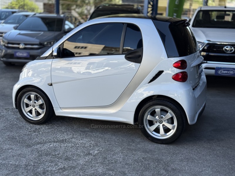 FORTWO 1.0 COUPÉ 3 CILINDROS 12V GASOLINA 2P AUTOMÁTICO - 2015 - CAXIAS DO SUL