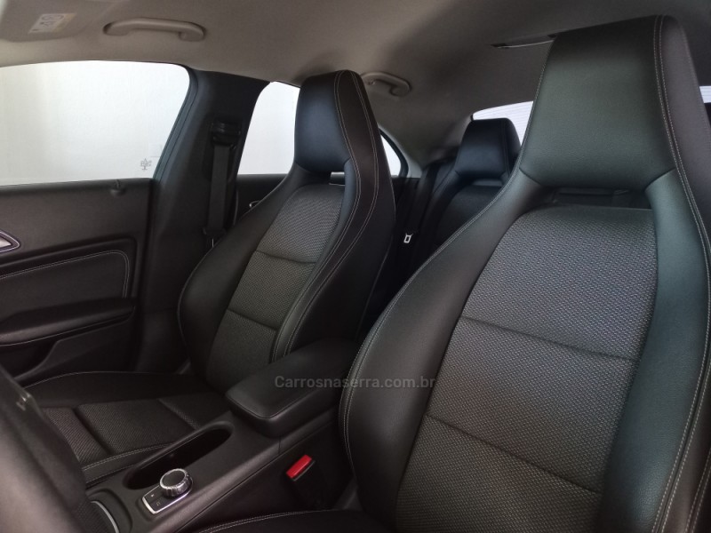 CLA 180 1.6 16V TURBO 122CV GASOLINA 4P MANUAL - 2019 - CAXIAS DO SUL