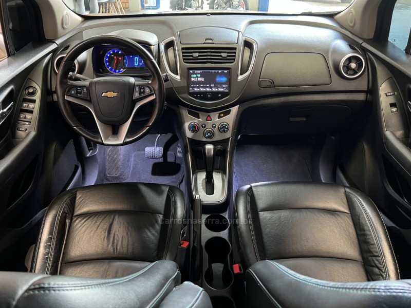 TRACKER 1.8 MPFI LTZ 4X2 16V FLEX 4P AUTOMÁTICO - 2015 - BENTO GONçALVES