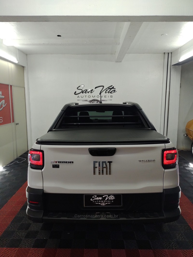 STRADA 1.3 VOLCANO CD 8V FLEX 4P MANUAL - 2021 - CAXIAS DO SUL