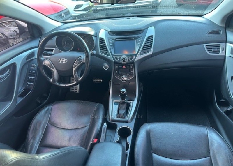 ELANTRA  - 2015 - CANELA