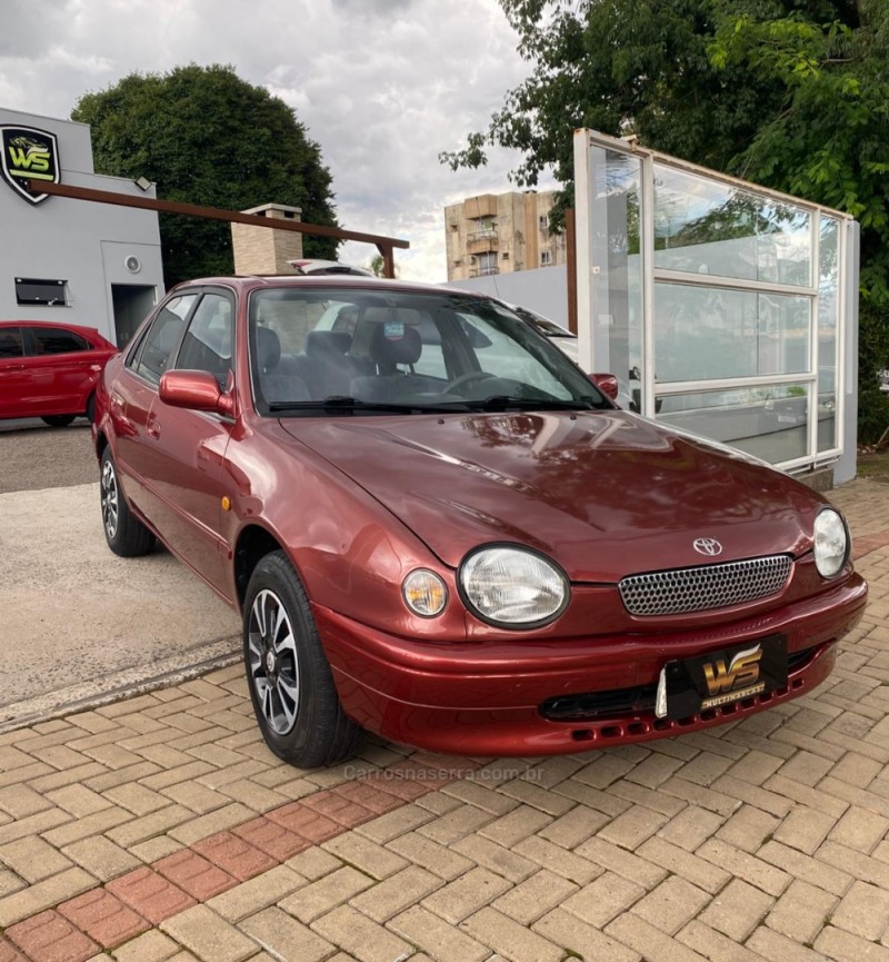 COROLLA 1.6 GLI 16V GASOLINA 4P MANUAL - 1998 - VENâNCIO AIRES