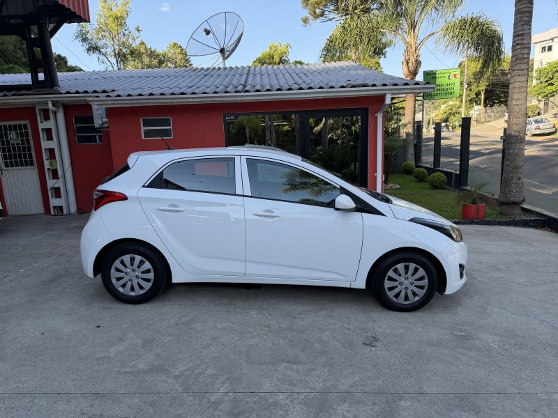 HB20 1.0 COMFORT 12V FLEX 4P MANUAL - 2014 - CAXIAS DO SUL