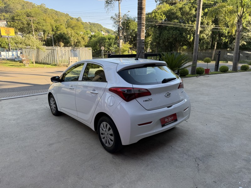 HB20 1.0 COMFORT 12V FLEX 4P MANUAL - 2014 - CAXIAS DO SUL