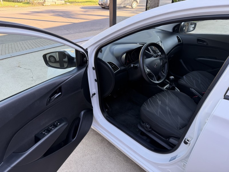 HB20 1.0 COMFORT 12V FLEX 4P MANUAL - 2014 - CAXIAS DO SUL