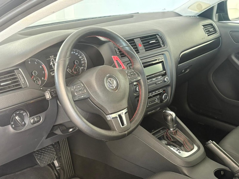 JETTA 2.0 COMFORTLINE FLEX 4P TIPTRONIC - 2011 - BENTO GONçALVES