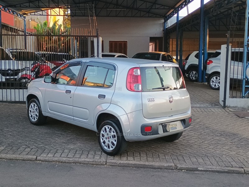 UNO 1.0 VIVACE 8V FLEX 4P MANUAL - 2013 - CAMPO BOM