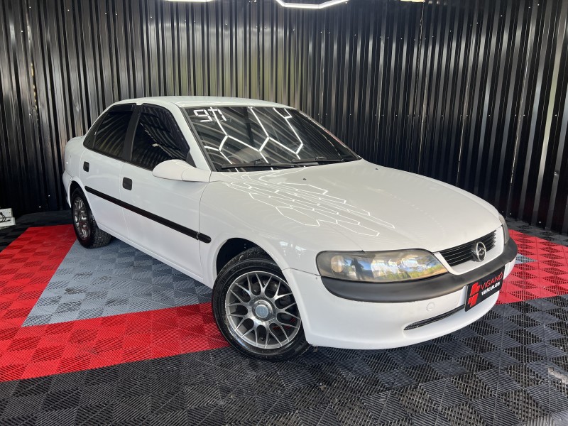 VECTRA 2.0 MPFI GLS 8V GASOLINA 4P MANUAL - 1997 - CAXIAS DO SUL