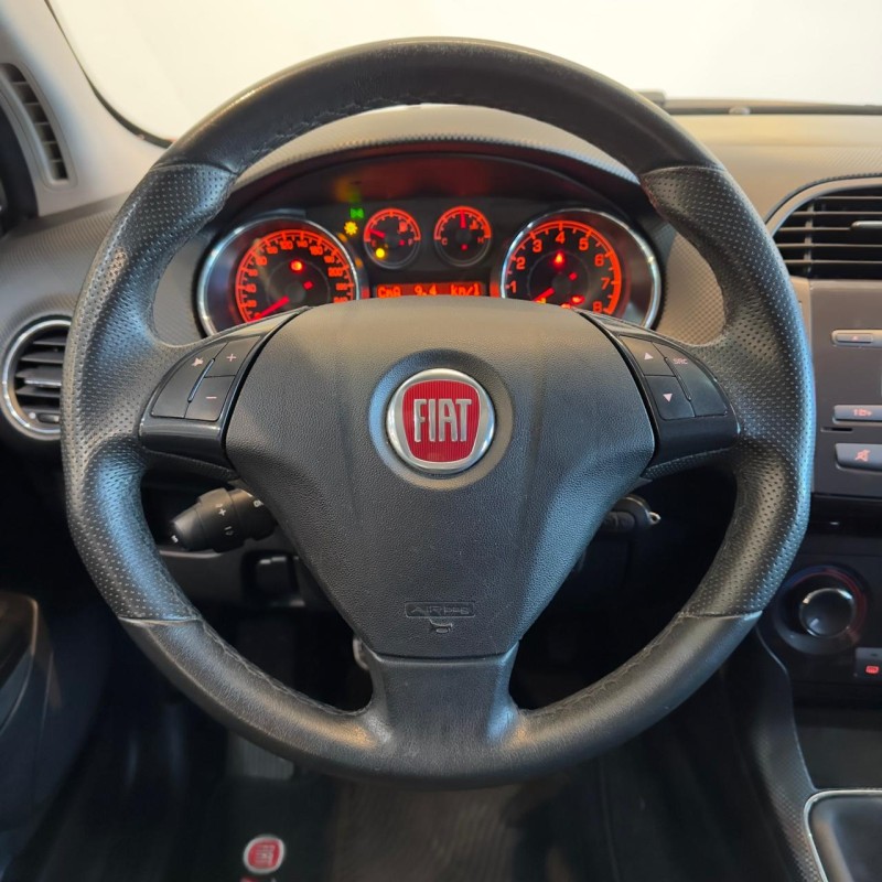 BRAVO 1.8 ESSENCE 16V FLEX 4P MANUAL - 2014 - CAXIAS DO SUL