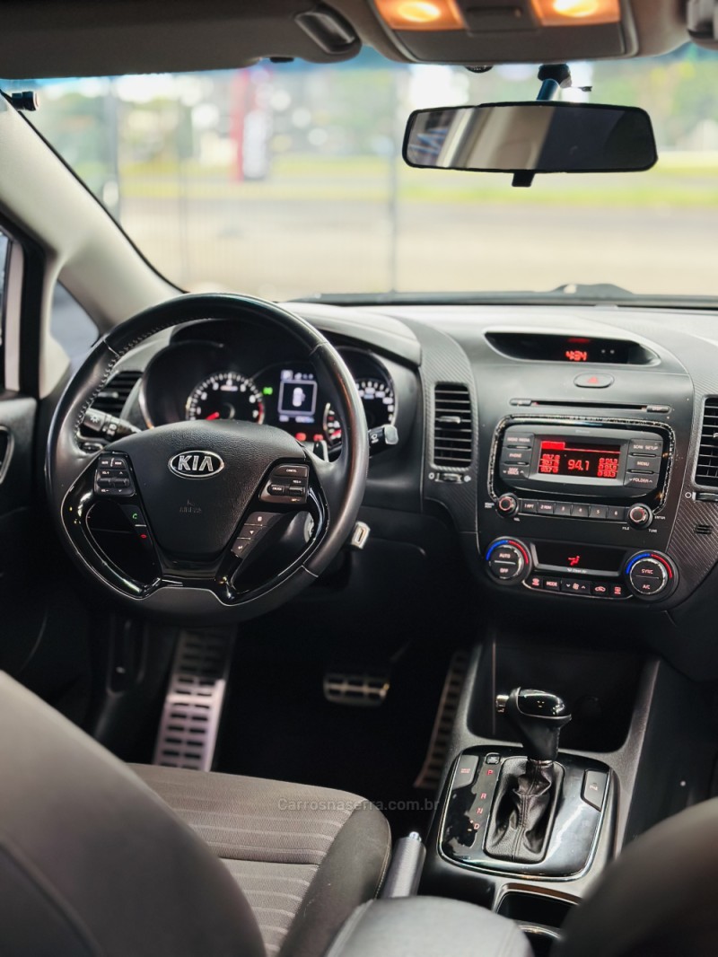 CERATO 1.6 EX2 SEDAN 16V GASOLINA 4P AUTOMÁTICO - 2019 - CANELA