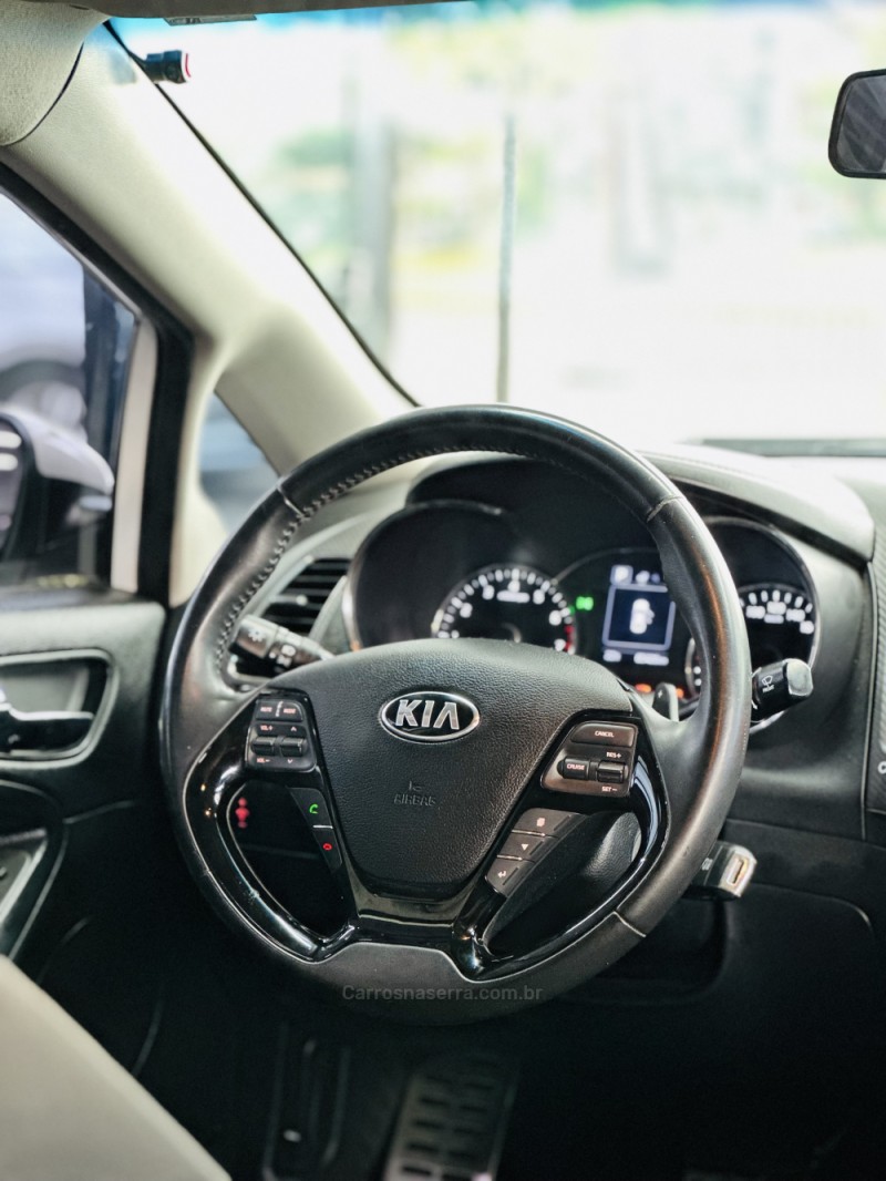 CERATO 1.6 EX2 SEDAN 16V GASOLINA 4P AUTOMÁTICO - 2019 - CANELA