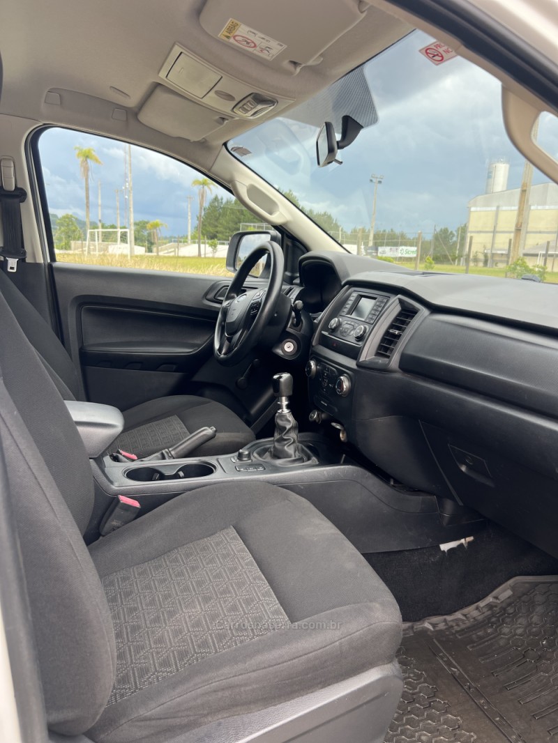 RANGER 2.2 XL 4X4 CD 16V DIESEL 4P MANUAL - 2020 - ANTôNIO PRADO