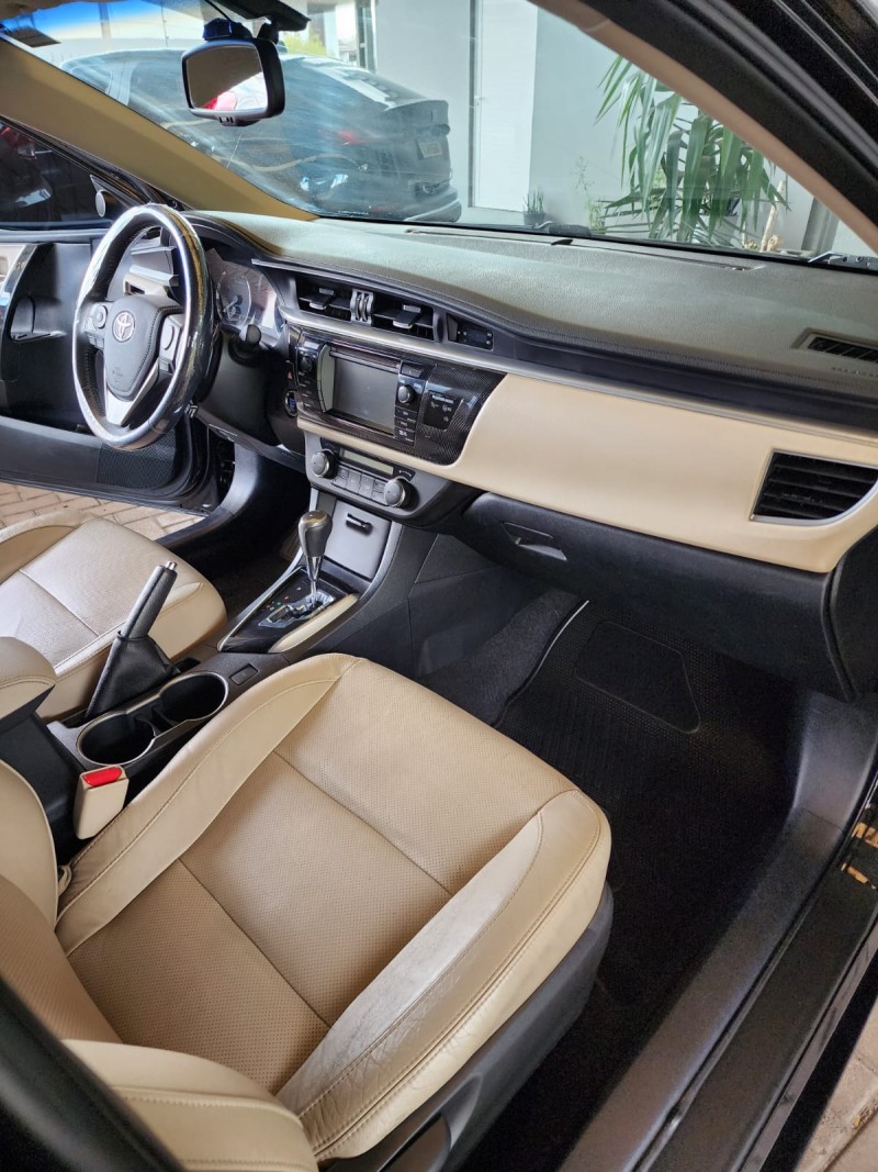 COROLLA 2.0 ALTIS 16V FLEX 4P AUTOMÁTICO - 2016 - CAXIAS DO SUL