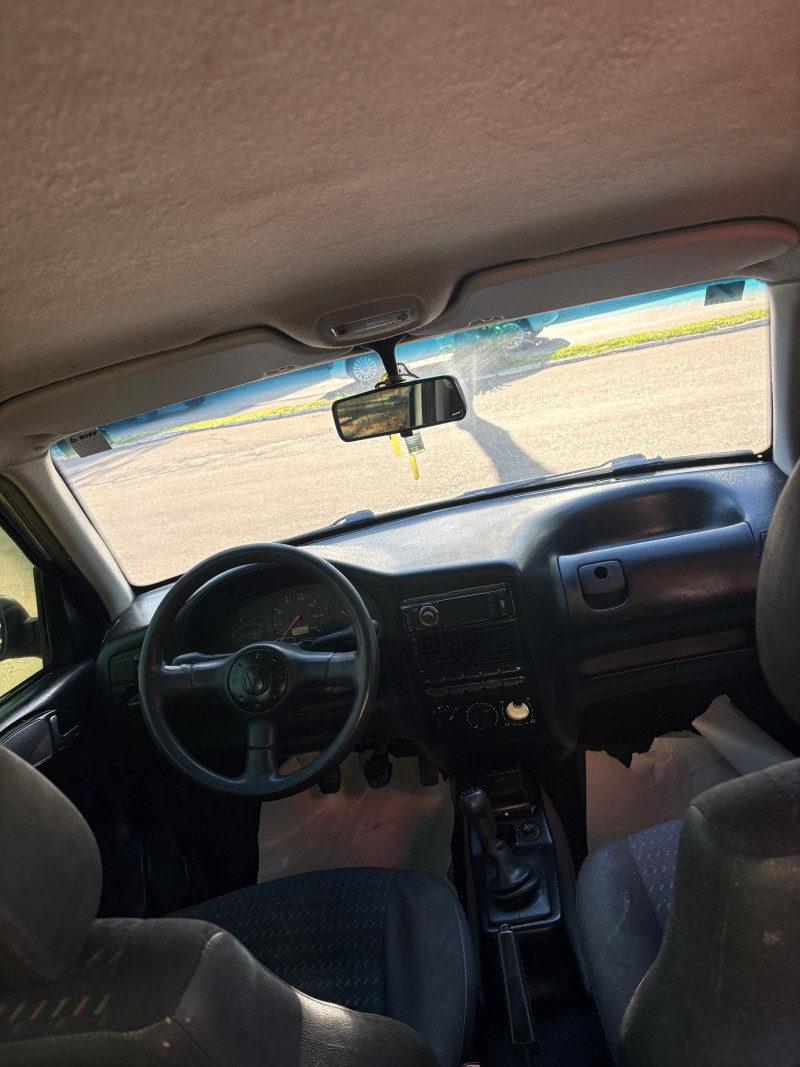 GOL 1.0 MI SPECIAL 8V GASOLINA 4P MANUAL G.III - 2005 - FARROUPILHA