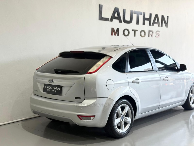 FOCUS 1.6 GL 16V FLEX 4P MANUAL - 2012 - NOVO HAMBURGO