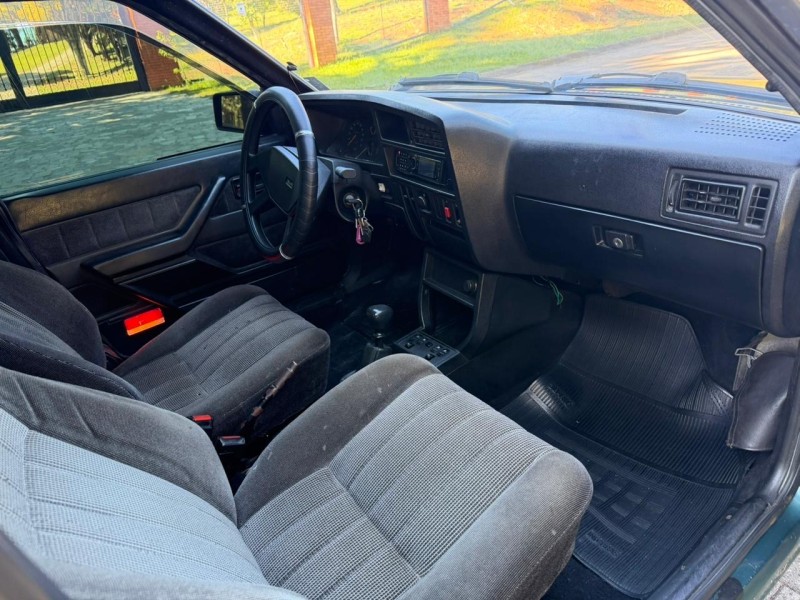 MONZA 2.0 SL/E 8V GASOLINA 4P MANUAL - 1989 - CAXIAS DO SUL