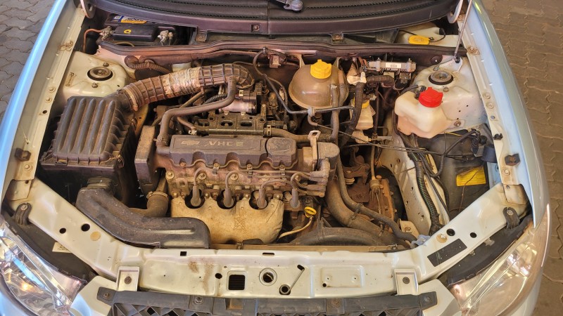 CLASSIC 1.0 MPFI LS 8V FLEX 4P MANUAL - 2011 - GARIBALDI