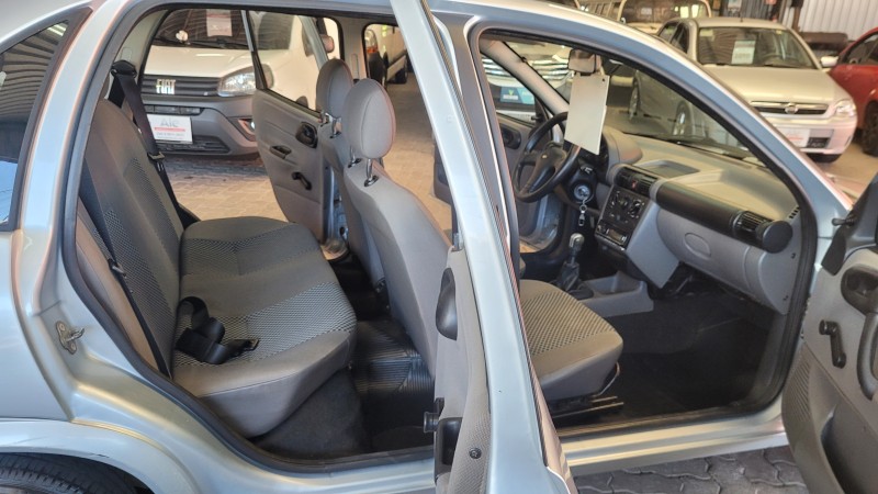 CLASSIC 1.0 MPFI LS 8V FLEX 4P MANUAL - 2011 - GARIBALDI