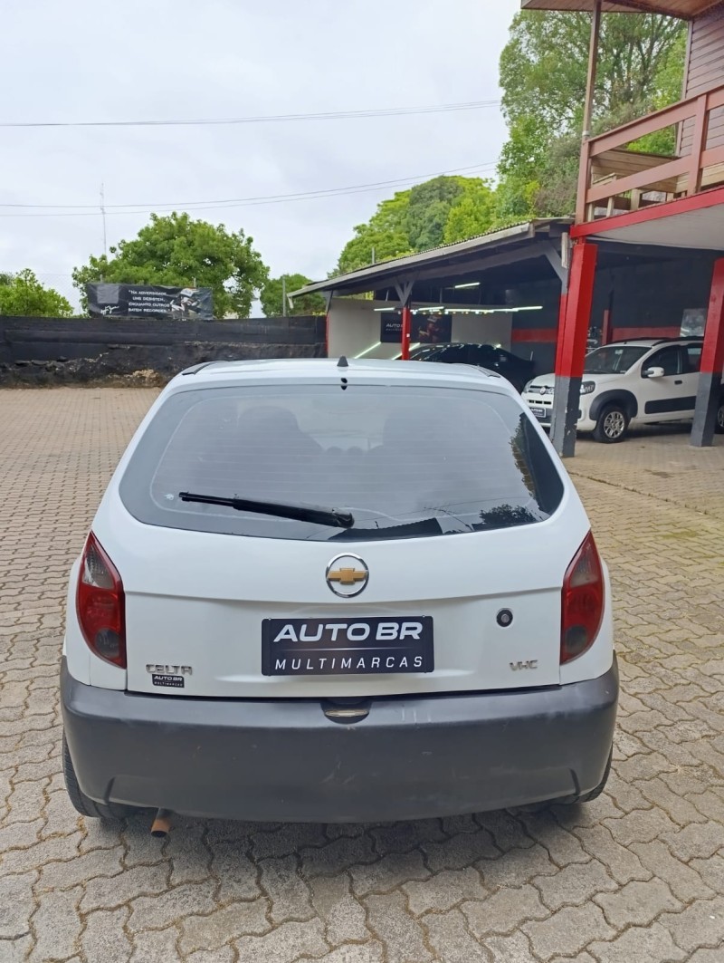 CELTA 1.0 MPFI LIFE 8V FLEX 4P MANUAL - 2010 - CAXIAS DO SUL