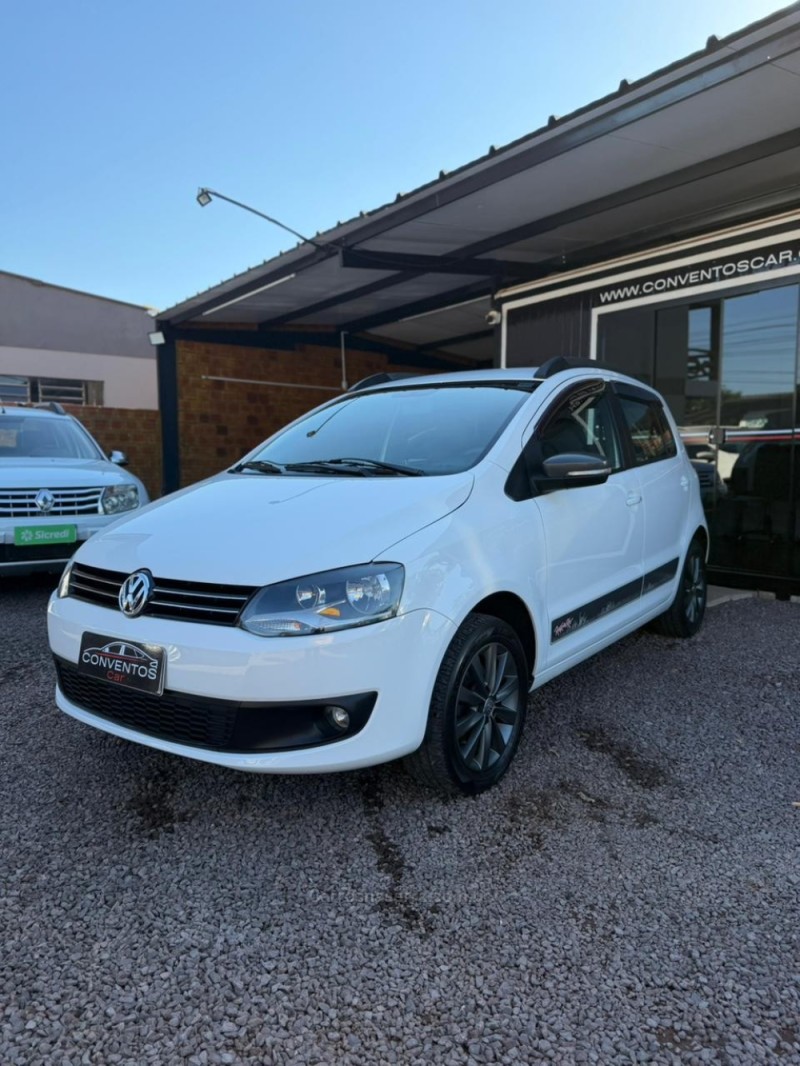 FOX 1.6 MI ROCK IN RIO 8V FLEX 4P MANUAL - 2011 - LAJEADO