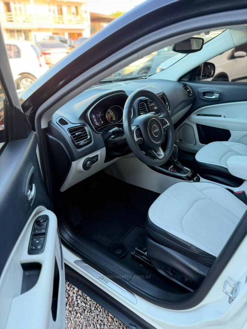 COMPASS 2.0 16V FLEX LIMITED AUTOMÁTICO - 2018 - LAJEADO