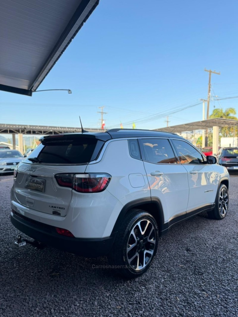 COMPASS 2.0 16V FLEX LIMITED AUTOMÁTICO - 2018 - LAJEADO