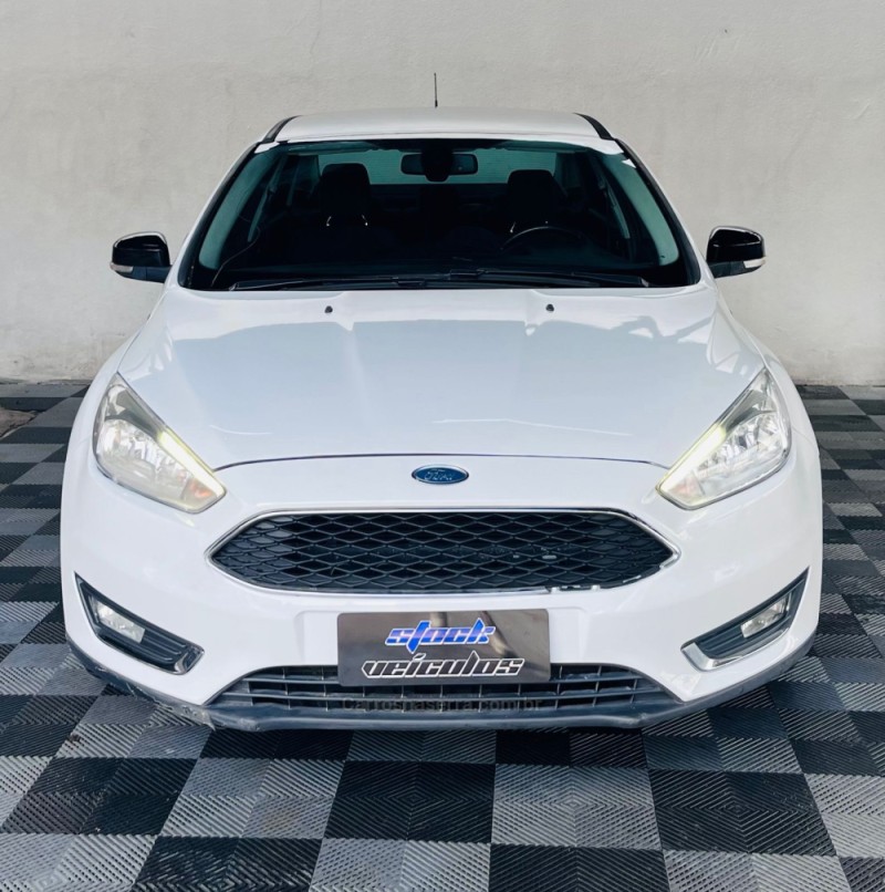 FOCUS 2.0 SE FASTBACK 16V FLEX 4P AUTOMÁTICO - 2018 - NOVO HAMBURGO