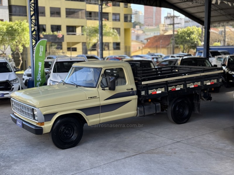 F-2000  - 1980 - CAXIAS DO SUL