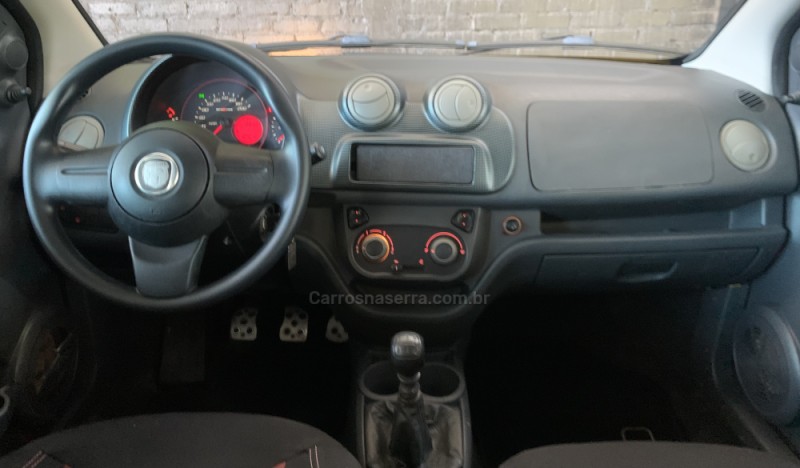 UNO 1.4 EVO SPORTING 8V FLEX 4P MANUAL - 2012 - CAXIAS DO SUL