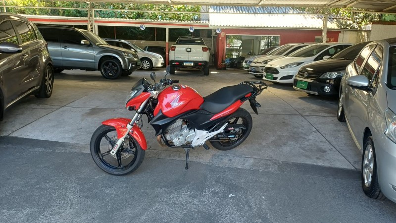 CB 300R  - 2011 - CAXIAS DO SUL