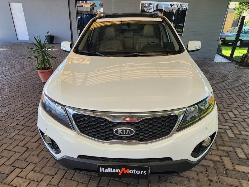 SORENTO 2.4 EX2 4X2 16V GASOLINA 4P 7 LUGARES AUTOMÁTICO - 2012 - CAXIAS DO SUL