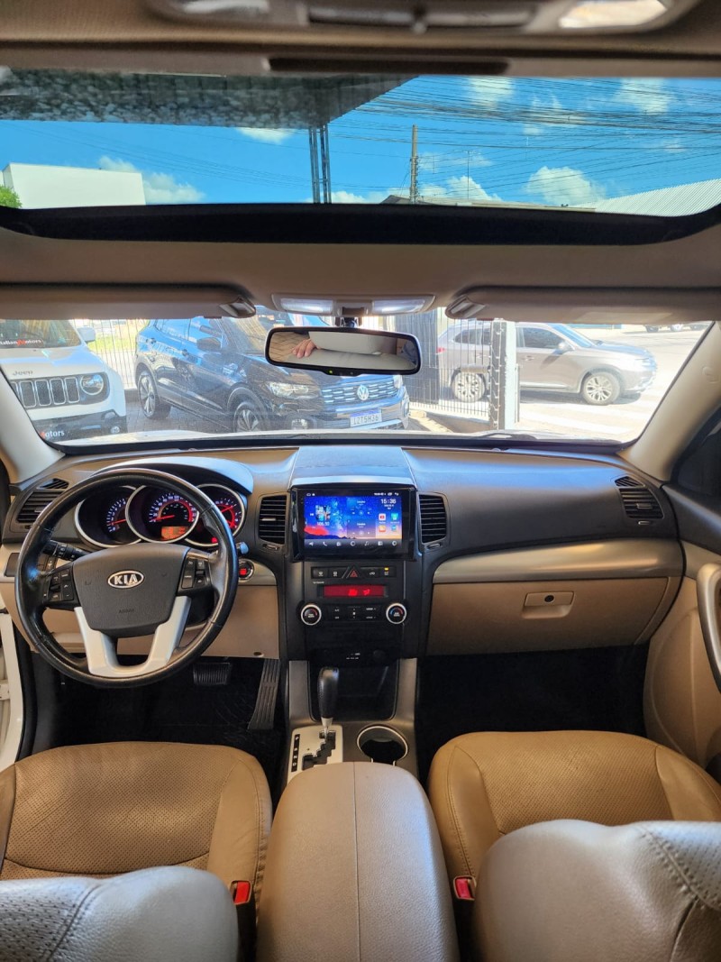 SORENTO 2.4 EX2 4X2 16V GASOLINA 4P 7 LUGARES AUTOMÁTICO - 2012 - CAXIAS DO SUL