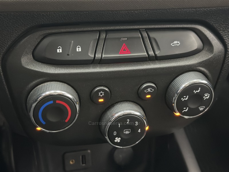 PRISMA 1.4 MPFI LT 8V FLEX 4P MANUAL - 2014 - SANTA CRUZ DO SUL