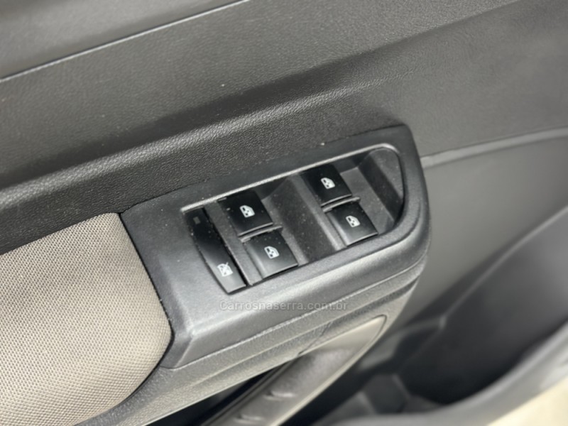 PRISMA 1.4 MPFI LT 8V FLEX 4P MANUAL - 2014 - SANTA CRUZ DO SUL