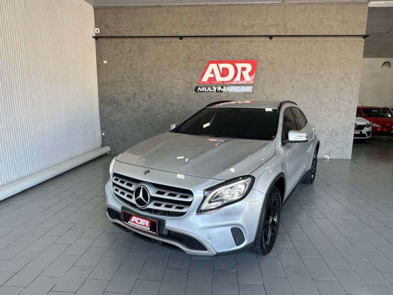 GLA 200 1.6 CGI STYLE 16V TURBO GASOLINA 4P AUTOMÁTICO - 2020 - CAXIAS DO SUL