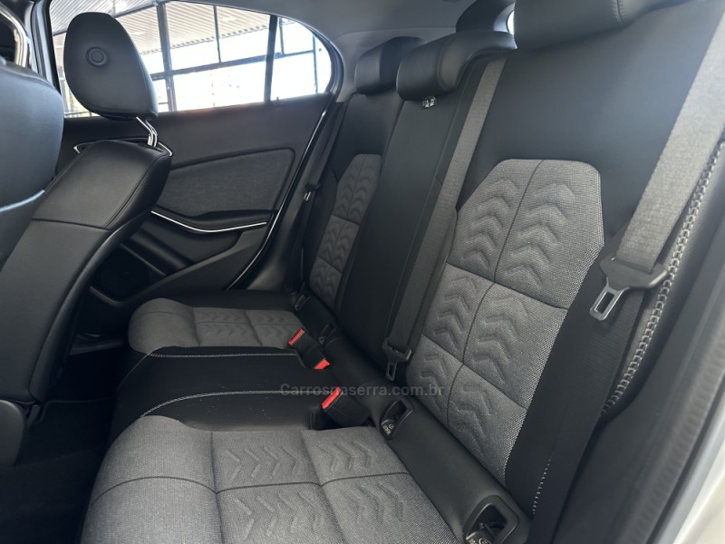 GLA 200 1.6 CGI STYLE 16V TURBO GASOLINA 4P AUTOMÁTICO - 2020 - CAXIAS DO SUL